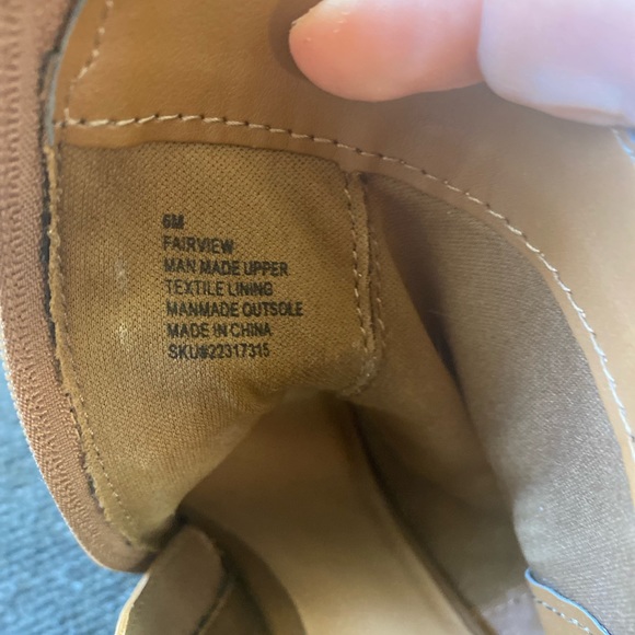 Peep-toe Ankle Boots - Picture 2 of 6